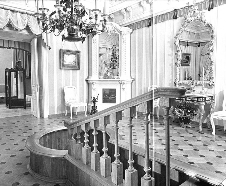 Иллюстрация к книге — Врачи двора его Императорского величества, или Как лечили царскую семью [_280.jpg]