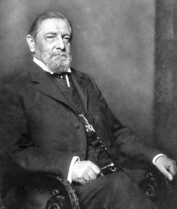 Иллюстрация к книге — Врачи двора его Императорского величества, или Как лечили царскую семью [_299.jpg]