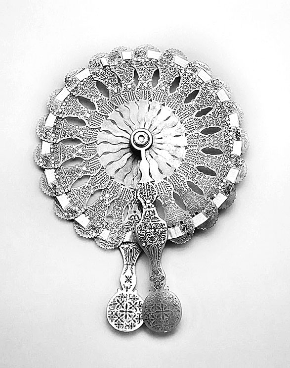 Иллюстрация к книге — Врачи двора его Императорского величества, или Как лечили царскую семью [_318.jpg]