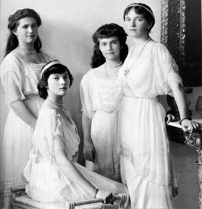 Иллюстрация к книге — Врачи двора его Императорского величества, или Как лечили царскую семью [_426.jpg]