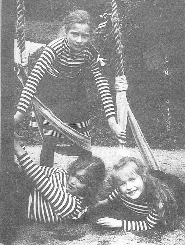 Иллюстрация к книге — Врачи двора его Императорского величества, или Как лечили царскую семью [_428.jpg]