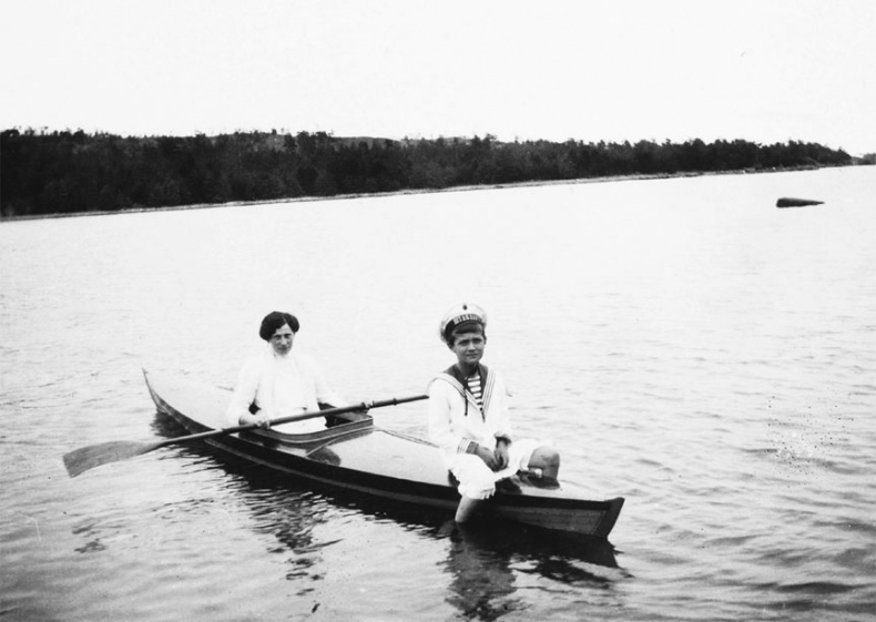 Иллюстрация к книге — Врачи двора его Императорского величества, или Как лечили царскую семью [_475.jpg]