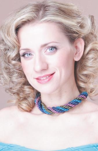 Иллюстрация к книге — Как избавиться от боков, "ушей" и "галифе" [i_003.jpg]