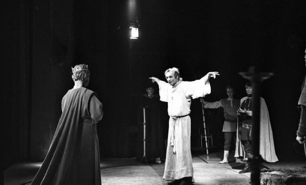 Иллюстрация к книге — Мемуары двоечника [i_094.jpg]