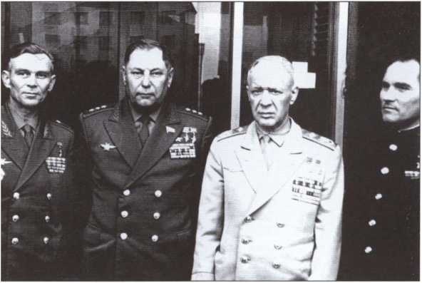 Иллюстрация к книге — Покрышкин [i_046.jpg]