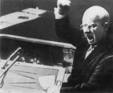 Иллюстрация к книге — Хрущев [i_065.jpg]