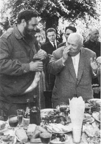 Иллюстрация к книге — Хрущев [i_083.jpg]