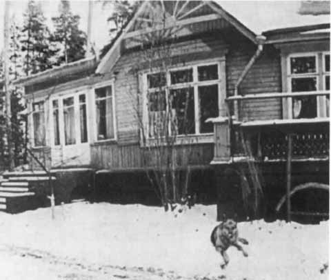 Иллюстрация к книге — Хрущев [i_085.jpg]