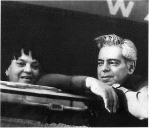 Иллюстрация к книге — Аркадий Райкин [i_058.jpg]