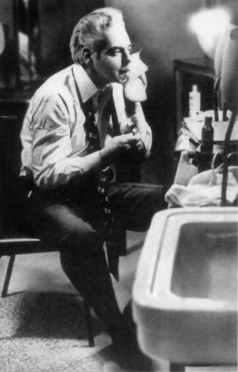 Иллюстрация к книге — Аркадий Райкин [i_061.jpg]