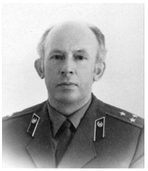 Иллюстрация к книге — Щит и меч Советского Союза [i_050.jpg]