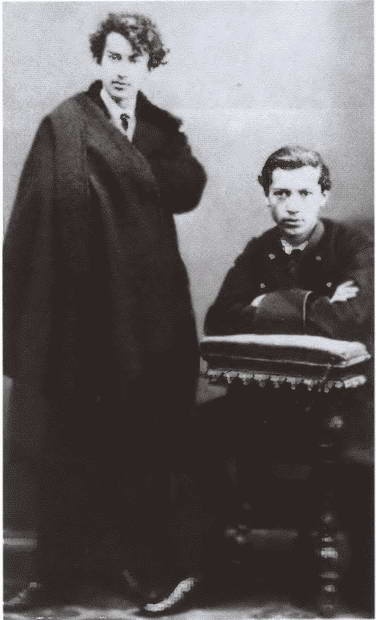 Иллюстрация к книге — Миклухо-Маклай. Две жизни "белого папуаса" [i_009.jpg]