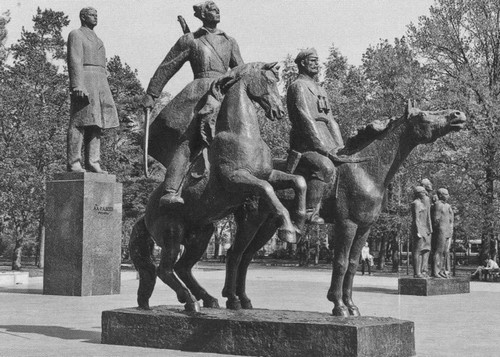 Иллюстрация к книге — Фадеев [i_061.jpg]