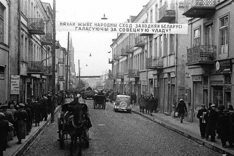 Иллюстрация к книге — Еврейское счастье Арона-Сапожника. Сапоги для Парада Победы [i_028.jpg]