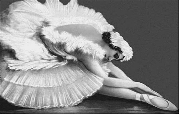 Иллюстрация к книге — Матильда Кшесинская и любовные драмы русских балерин [i_018.jpg]