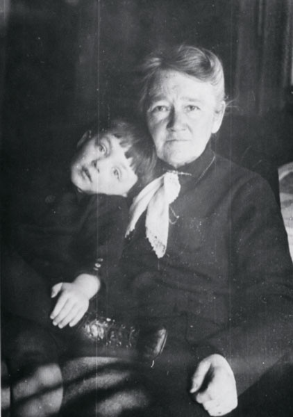 Иллюстрация к книге — Не жизнь, а сказка [i_002.jpg]