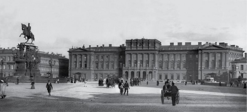 Иллюстрация к книге — Последний в Мариинском дворце. Воспоминания министра иностранных дел [i_011.jpg]