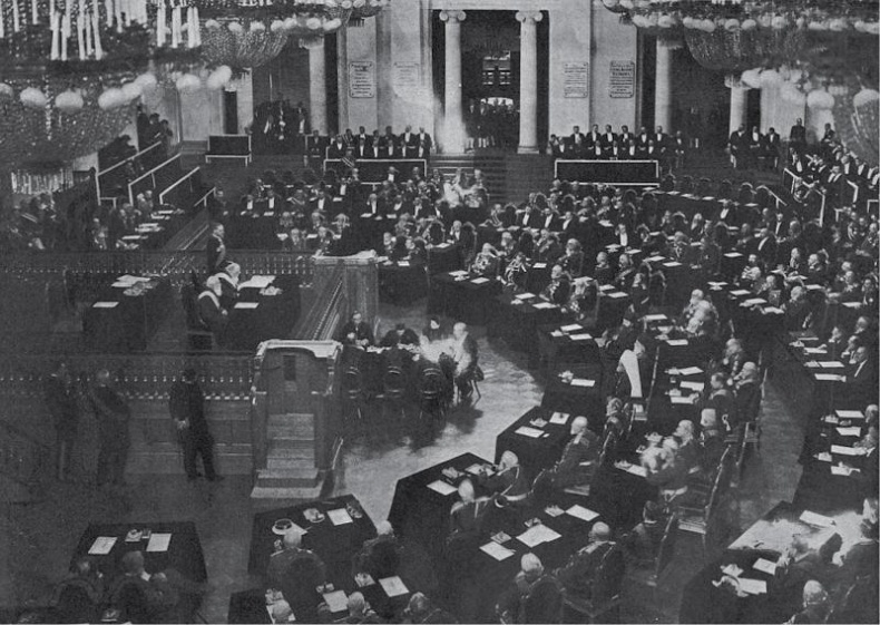 Иллюстрация к книге — Последний в Мариинском дворце. Воспоминания министра иностранных дел [i_014.jpg]