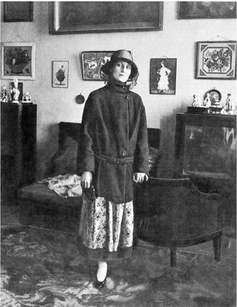 Иллюстрация к книге — Анна Ахматова. Листки из дневника. Проза. Письма [i_011.jpg]