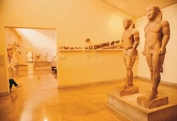 Иллюстрация к книге — Путешествие за счастьем. Почтовые открытки из Греции [i_102.jpg]