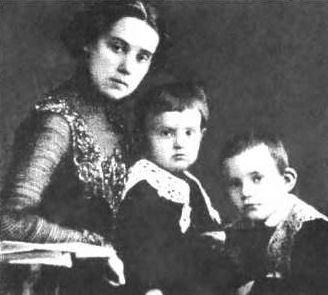 Иллюстрация к книге — Керенский [i_007.jpg]