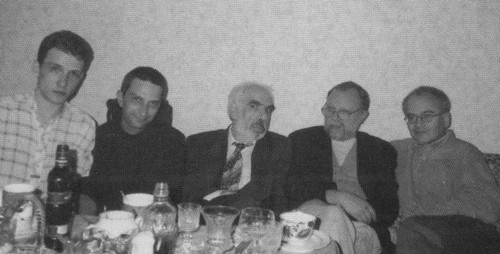 Иллюстрация к книге — Борис Рыжий. Дивий камень [i_019.jpg]