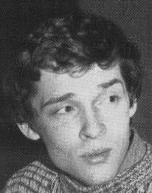 Иллюстрация к книге — Борис Рыжий. Дивий камень [i_023.jpg]