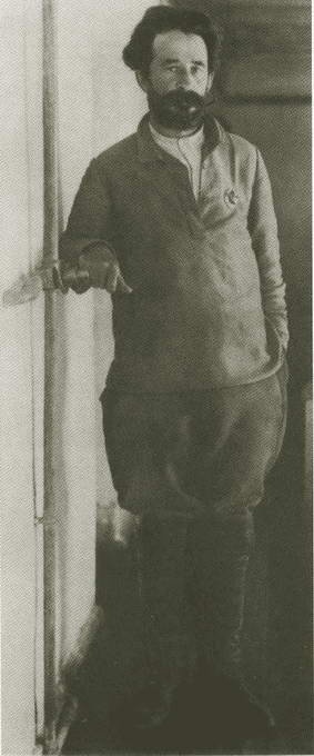 Иллюстрация к книге — Корнилов [i_091.jpg]