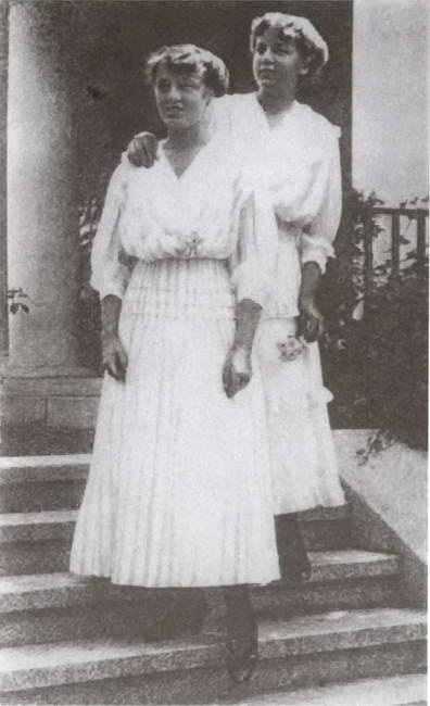 Иллюстрация к книге — Аденауэр. Отец новой Германии [i_011.jpg]