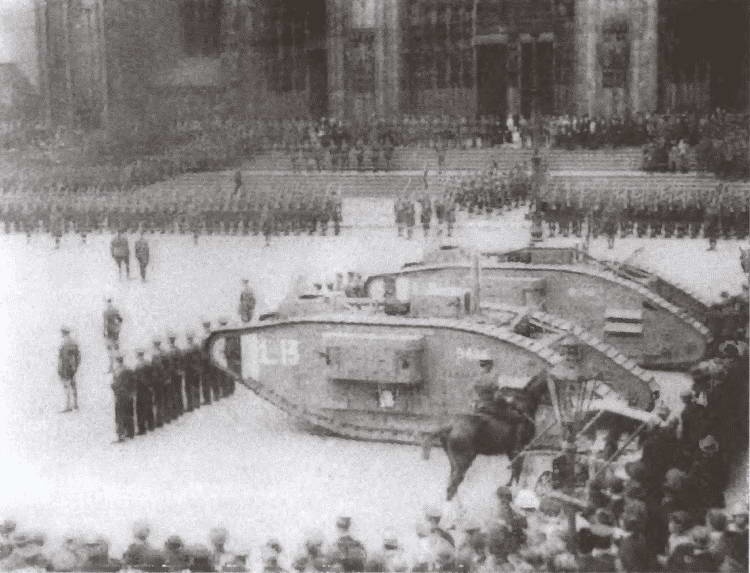 Иллюстрация к книге — Аденауэр. Отец новой Германии [i_013.jpg]