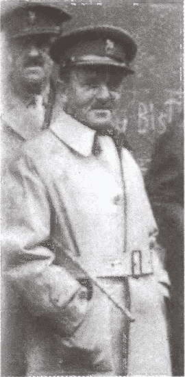 Иллюстрация к книге — Аденауэр. Отец новой Германии [i_028.jpg]