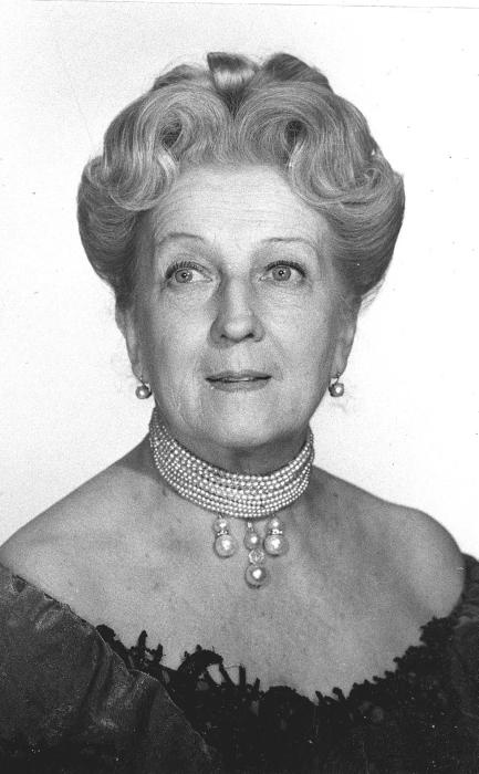 Иллюстрация к книге — Промельк Беллы. Романтическая хроника [vkl10.jpg]