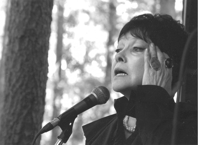 Иллюстрация к книге — Промельк Беллы. Романтическая хроника [vkl90_91.jpg]