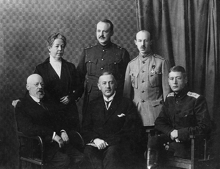 Иллюстрация к книге — Приключения русского художника. Биография Бориса Анрепа [i_015.jpg]