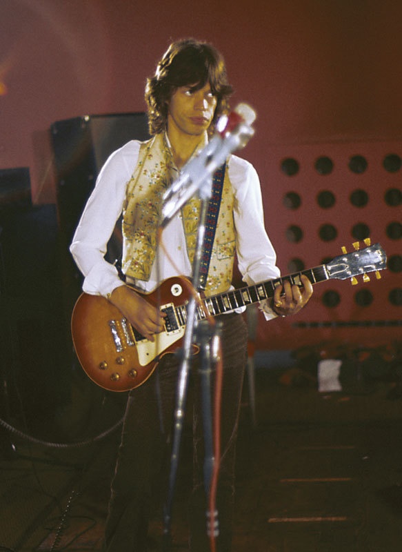 Иллюстрация к книге — Rolling Stones. Взгляд изнутри [i_050.jpg]