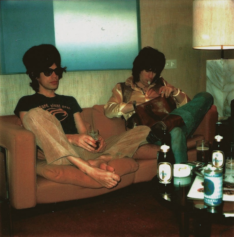 Иллюстрация к книге — Rolling Stones. Взгляд изнутри [i_080.jpg]