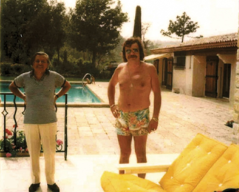 Иллюстрация к книге — Rolling Stones. Взгляд изнутри [i_093.jpg]