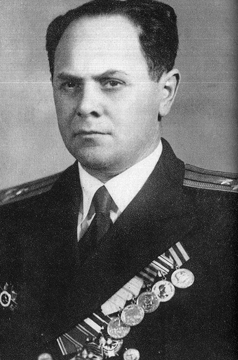 Иллюстрация к книге — Тайны советской кухни. Книга о еде и надежде [i_022.jpg]