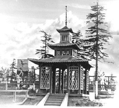 Иллюстрация к книге — Как было на самом деле. Каждая история желает быть рассказанной [i_036.jpg]