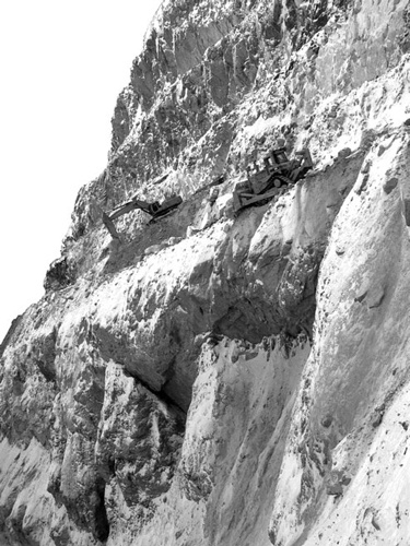 Иллюстрация к книге — Как было на самом деле. Каждая история желает быть рассказанной [i_107.jpg]