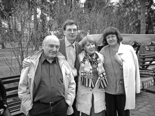 Иллюстрация к книге — Как было на самом деле. Каждая история желает быть рассказанной [i_172.jpg]