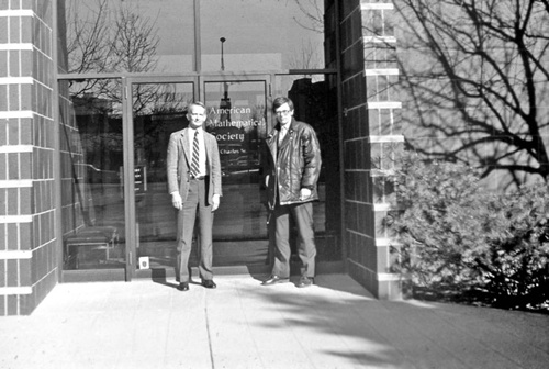 Иллюстрация к книге — Как было на самом деле. Каждая история желает быть рассказанной [i_190.jpg]