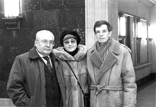 Иллюстрация к книге — Как было на самом деле. Каждая история желает быть рассказанной [i_283.jpg]