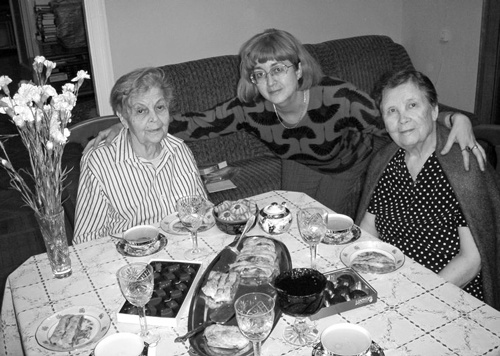 Иллюстрация к книге — Как было на самом деле. Каждая история желает быть рассказанной [i_289.jpg]