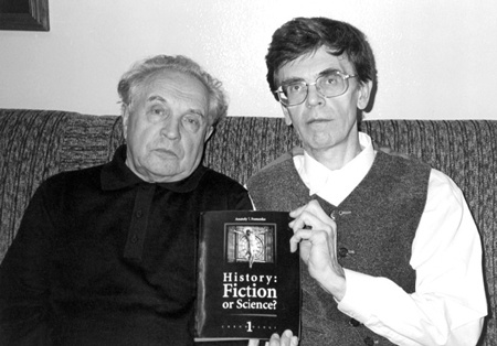 Иллюстрация к книге — Как было на самом деле. Каждая история желает быть рассказанной [i_310.jpg]