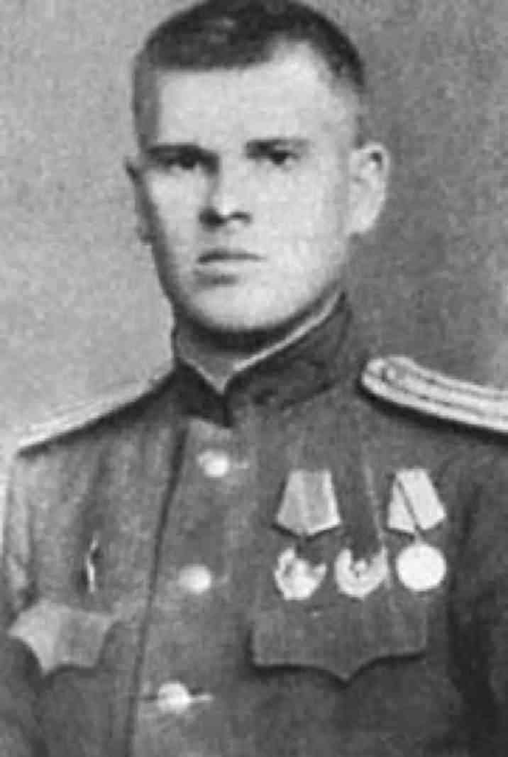 Иллюстрация к книге — Хроника рядового разведчика. Фронтовая разведка в годы Великой Отечественной войны. 1943-1945 гг [i_008.jpg]