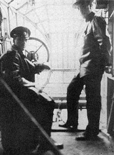 Иллюстрация к книге — Русские воздушные богатыри И. И. Сикорского [doc2fb_image_0200003a.jpg]