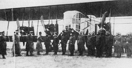 Иллюстрация к книге — Русские воздушные богатыри И. И. Сикорского [doc2fb_image_02000042.jpg]