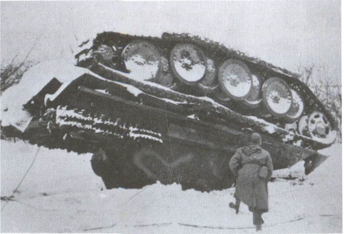 Иллюстрация к книге — Танковые сражения войск СС [i_035.jpg]