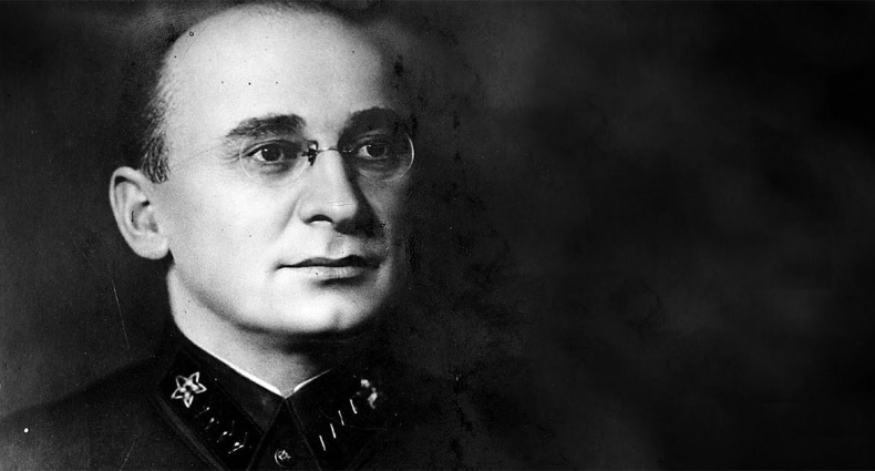 Иллюстрация к книге — Дар Павшего. Восход Черного солнца [_18.jpg]